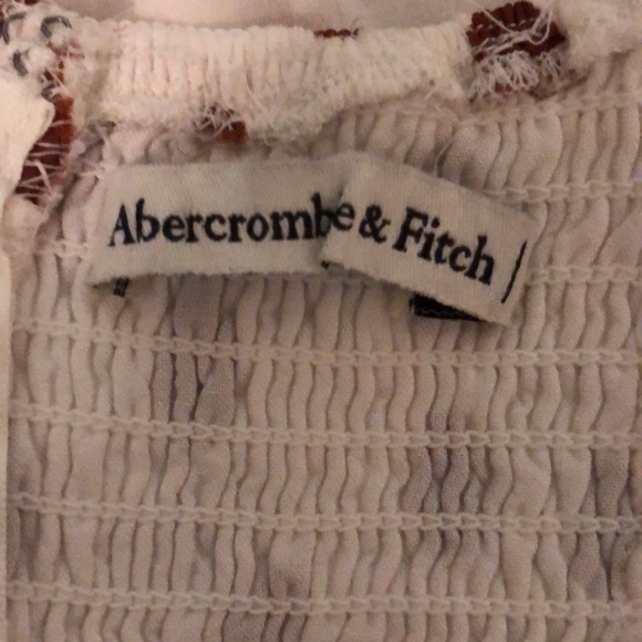 Abercrombie and Fitch polka dot flutter sleeve mini dress - Picture 8 of 9